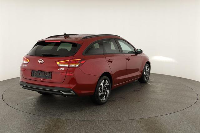 Hyundai i30 Kombi 1.6 T-GDI DCT, Navi, Kamera, Winter, 16-Zoll, 5 J.-Garantie 