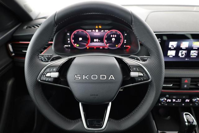 Skoda Scala Monte Carlo 1.5 TSI DSG Carlo, Pano, Matrix, Kamera, Winter, 18-Zoll 