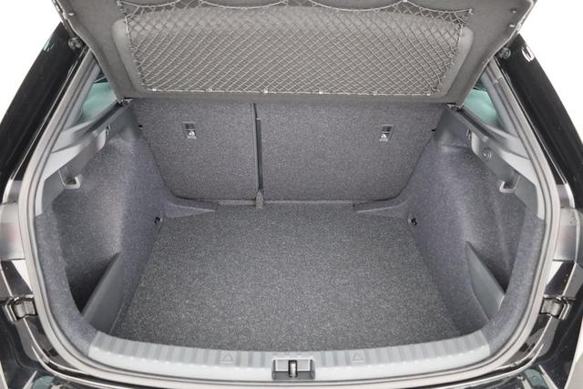 Skoda Scala Monte Carlo 1.5 TSI DSG Carlo, Pano, Matrix, Kamera, Winter, 18-Zoll 
