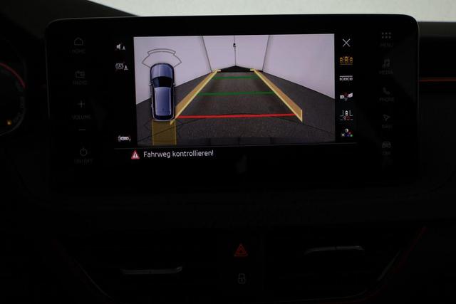 Skoda Kamiq Monte Carlo 1.0 TSI DSG Carlo, Pano, AHK, Navi, Matrix, el.Klappe, 18-Zoll, 5 J.-Garantie 