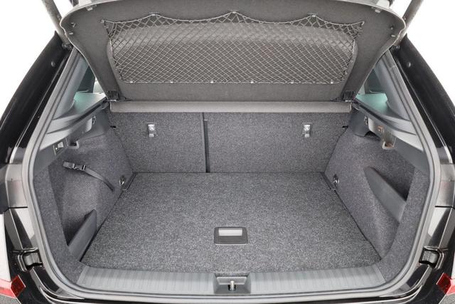 Skoda Kamiq Monte Carlo 1.0 TSI DSG Carlo, Pano, AHK, Navi, Matrix, el.Klappe, 18-Zoll, 5 J.-Garantie 