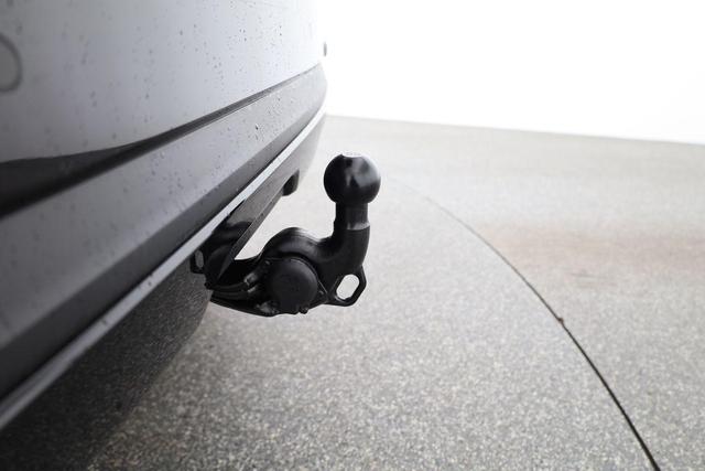 Skoda Kamiq Monte Carlo 1.0 TSI DSG Carlo, Pano, AHK, Navi, Matrix, el.Klappe, 18-Zoll, 5 J.-Garantie 