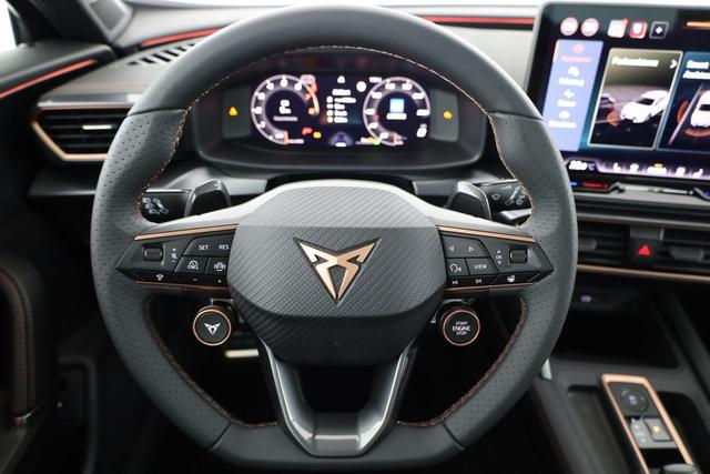 CUPRA Formentor 2.0 TSI 150 kW 4Drive DSG 4Drive, Pano, Navi, Matrix, AreaView, Winter, ACC, 19-Zoll 