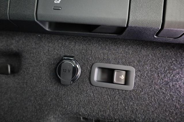 Skoda Kodiaq 1.5 TSI mHEV 110kW Selection DSG Selection, AHK, Navi, Kamera, Side, Winter 