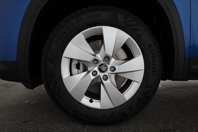 Skoda Kodiaq 1.5 TSI mHEV 110kW Selection DSG Selection, AHK, Navi, Kamera, Side, Winter 