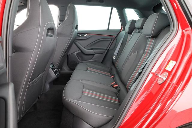Skoda Kamiq Monte Carlo 1.0 TSI DSG Carlo, Pano, AHK, Navi, Matrix, el.Klappe, 18-Zoll, 5 J.-Garantie 