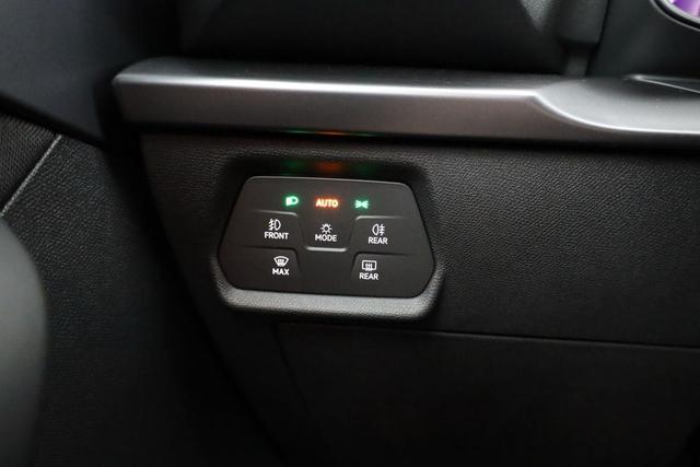Cupra Leon Sportstourer 2.0 TSI 150 kW 4Drive DSG 4Drive, AHK, Navi, Side, Matrix, el. Klappe, 18-Zoll, 5 J.-Garantie 