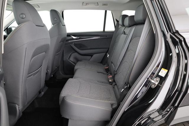 Skoda Kodiaq 1.5 TSI iV 150 kW Selection Selection, AHK, Pano, Navi, Kamera, Side, el. Klappe, Winter, sofort 