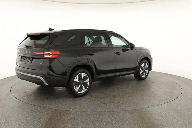 Skoda Kodiaq 1.5 TSI iV 150 kW Selection Selection, AHK, Pano, Navi, Kamera, Side, el. Klappe, Winter, sofort 