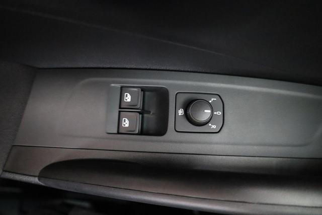 Skoda Fabia Selection 1.0 TSI Selection, Tempomat, Ladeboden, Park, Winterpaket, SmartLink, 4-J Garantie 
