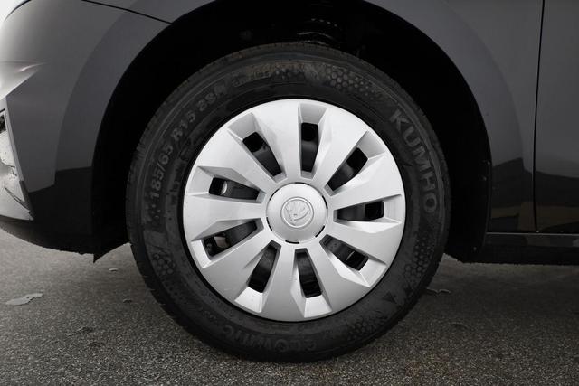 Skoda Fabia Selection 1.0 TSI Selection, Tempomat, Ladeboden, Park, Winterpaket, SmartLink, 4-J Garantie 