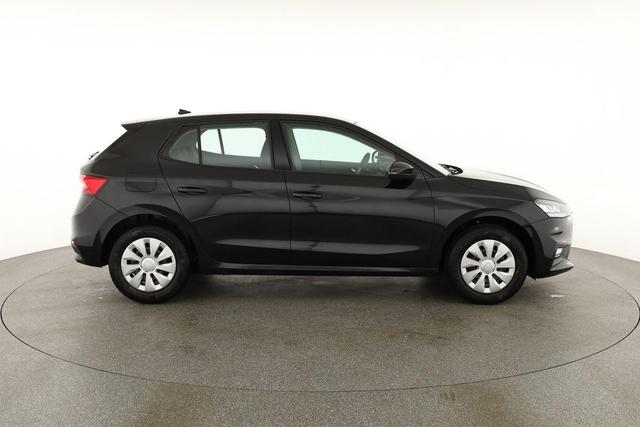 Skoda Fabia Selection 1.0 TSI Selection, Tempomat, Ladeboden, Park, Winterpaket, SmartLink, 4-J Garantie 