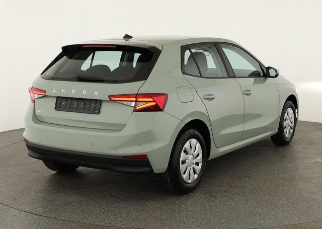 Skoda Fabia Selection 1.0 TSI Selection, AHK, Tempomat, Ladeboden, Park, Winterpaket, SmartLink, 4-J Garantie 