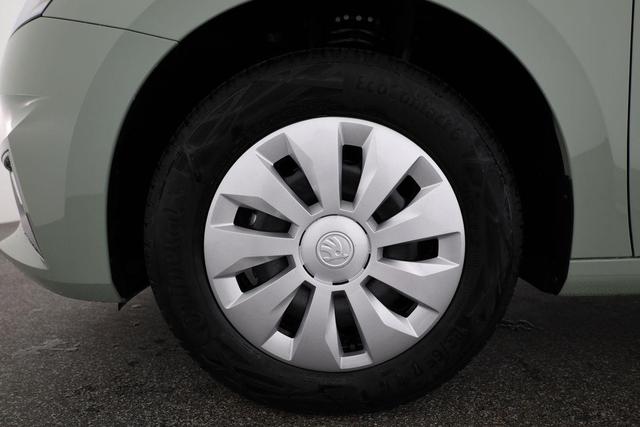 Skoda Fabia Selection 1.0 TSI Selection, AHK, Tempomat, Ladeboden, Park, Winterpaket, SmartLink, 4-J Garantie 