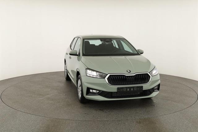 Skoda Fabia Selection 1.0 TSI Selection, AHK, Tempomat, Ladeboden, Park, Winterpaket, SmartLink, 4-J Garantie 