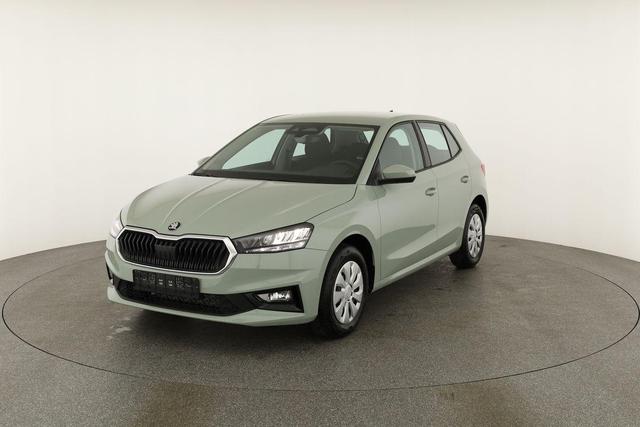 Skoda Fabia Selection 1.0 TSI Selection, AHK, Tempomat, Ladeboden, Park, Winterpaket, SmartLink, 4-J Garantie 