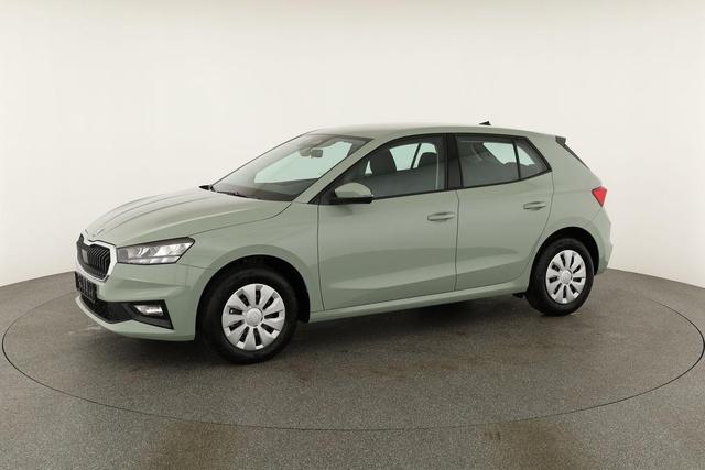Skoda Fabia Selection 1.0 TSI Selection, AHK, Tempomat, Ladeboden, Park, Winterpaket, SmartLink, 4-J Garantie 