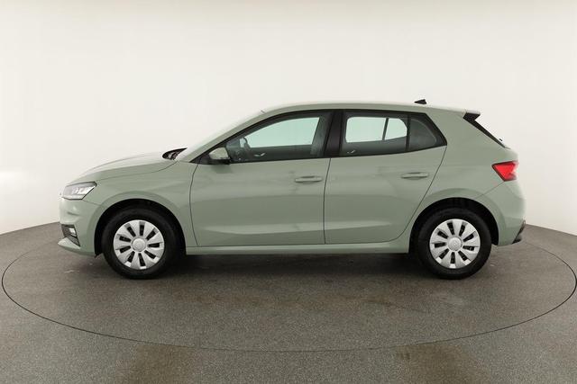 Skoda Fabia Selection 1.0 TSI Selection, AHK, Tempomat, Ladeboden, Park, Winterpaket, SmartLink, 4-J Garantie 