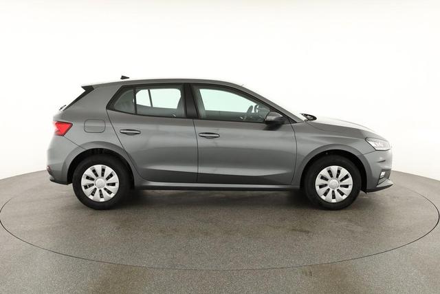 Skoda Fabia Selection 1.0 TSI Selection, AHK, Tempomat, Ladeboden, Park, Winterpaket, SmartLink, 4-J Garantie 