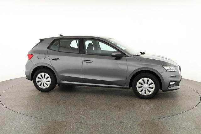 Skoda Fabia Selection 1.0 TSI Selection, AHK, Tempomat, Ladeboden, Park, Winterpaket, SmartLink, 4-J Garantie 