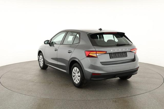 Skoda Fabia Selection 1.0 TSI Selection, AHK, Tempomat, Ladeboden, Park, Winterpaket, SmartLink, 4-J Garantie 