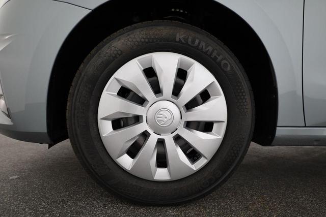 Skoda Fabia Selection 1.0 TSI Selection, AHK, Tempomat, Ladeboden, Park, Winterpaket, SmartLink, 4-J Garantie 