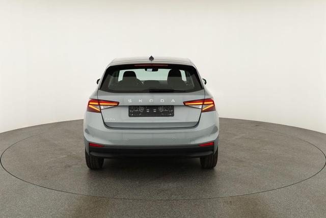 Skoda Fabia Selection 1.0 TSI Selection, AHK, Tempomat, Ladeboden, Park, Winterpaket, SmartLink, 4-J Garantie 