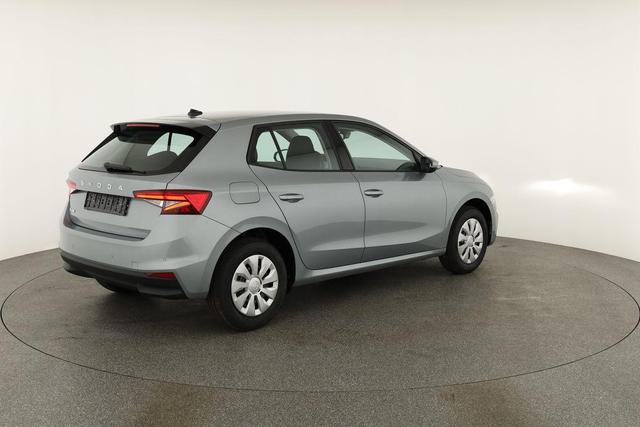 Skoda Fabia Selection 1.0 TSI Selection, AHK, Tempomat, Ladeboden, Park, Winterpaket, SmartLink, 4-J Garantie 