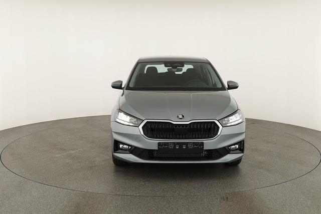 Skoda Fabia Selection 1.0 TSI Selection, AHK, Tempomat, Ladeboden, Park, Winterpaket, SmartLink, 4-J Garantie 