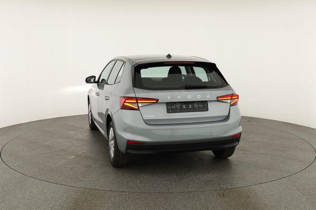 Skoda Fabia Selection 1.0 TSI Selection, AHK, Tempomat, Ladeboden, Park, Winterpaket, SmartLink, 4-J Garantie 