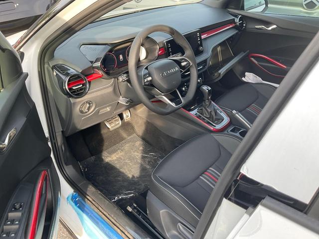 Skoda Fabia - Monte Carlo 1.5 TSI DSG Carlo, Ladeboden, LED, Kamera, App-Connect, Winter, 17-Zoll