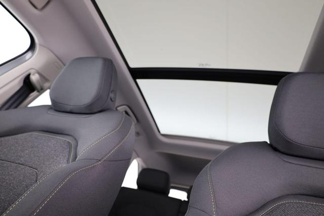 Skoda Kodiaq 1.5 TSI iV 150 kW Selection Selection, AHK, Pano, Navi, Kamera, Side, el. Klappe, sofort 