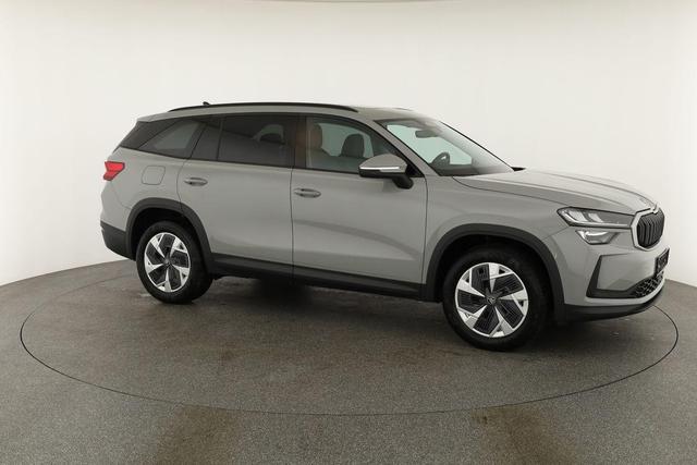 Skoda Kodiaq 1.5 TSI iV 150 kW Selection Selection, AHK, Pano, Navi, Kamera, Side, el. Klappe, Winter, sofort 