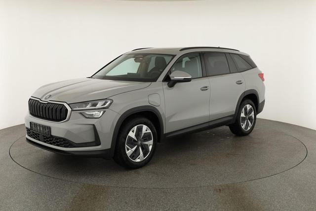 Skoda Kodiaq 1.5 TSI iV 150 kW Selection Selection, AHK, Pano, Navi, Kamera, Side, el. Klappe, Winter, sofort 