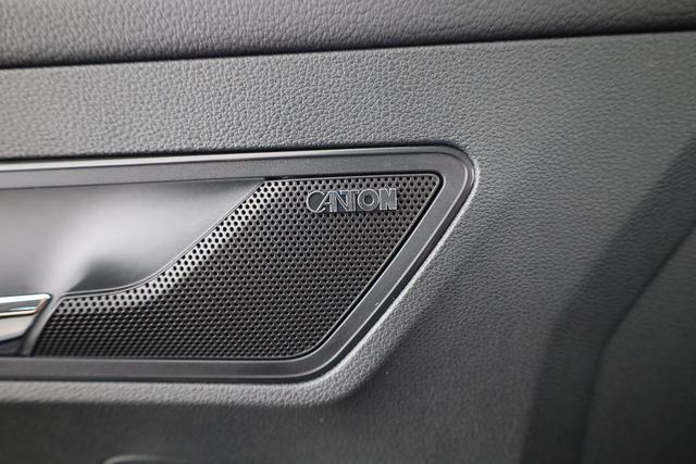 Skoda Karoq Sportline 1.5 TSI DSG Sportline, Pano, AHK, Navi, CANTON, Matrix, AreaView, Side, Kamera, el. Klappe, FS-beheizbar, 5 J.-Garantie 