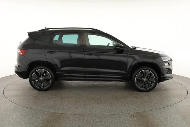 Skoda Karoq Sportline 1.5 TSI DSG Sportline, Pano, AHK, Navi, CANTON, Matrix, AreaView, Side, Kamera, el. Klappe, FS-beheizbar, 5 J.-Garantie 