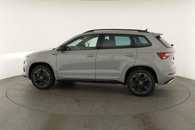 Skoda Karoq Sportline 1.5 TSI DSG Sportline, Pano, AHK, Navi, CANTON, Matrix, AreaView, Side, Kamera, el. Klappe, FS-beheizbar, 5 J.-Garantie 