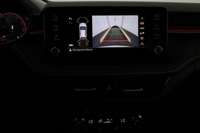 Skoda Fabia Monte Carlo 1.5 TSI DSG Carlo, Ladeboden, LED, Kamera, App-Connect, Winter, 17-Zoll 