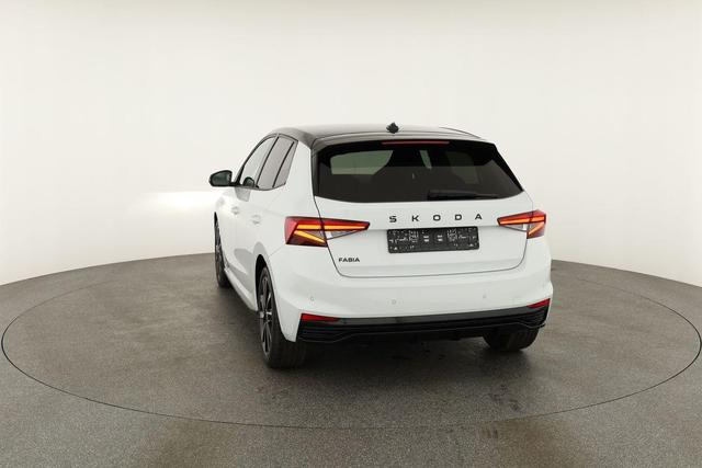Skoda Fabia Monte Carlo 1.5 TSI DSG Carlo, Ladeboden, LED, Kamera, App-Connect, Winter, 17-Zoll 