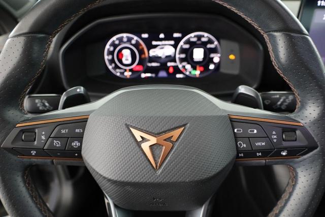Cupra Formentor Basis 1.5 TSI DSG, AHK, Navi, Kamera, Side, LED, 19-Zoll 