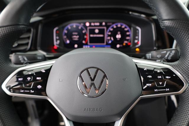 Volkswagen T-Roc R-Line 4Motion 2.0 TSI DSG 4M Black, AHK, Navi, Kamera, easyOpen 