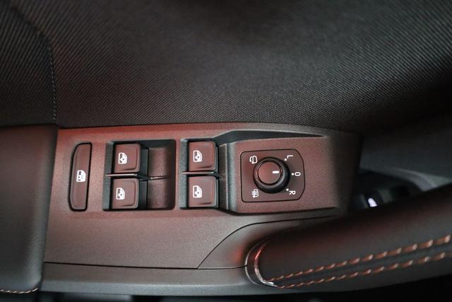 Cupra Formentor 2.0 TSI 150 kW 4Drive DSG 4Drive, LED, Kamera, ACC, 18-Zoll 