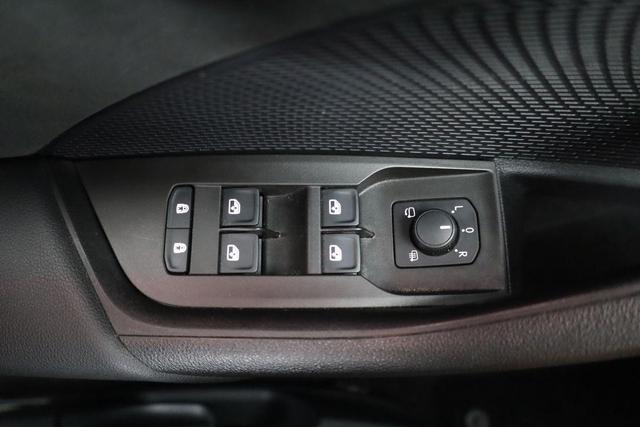 Skoda Octavia Combi RS 2.0 TDI DSG, Navi, Matrix, Side 