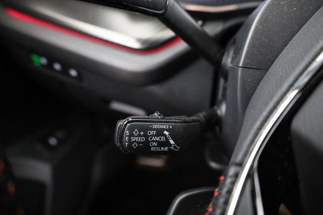 Skoda Octavia Combi RS 2.0 TDI DSG, Navi, Matrix, Side 
