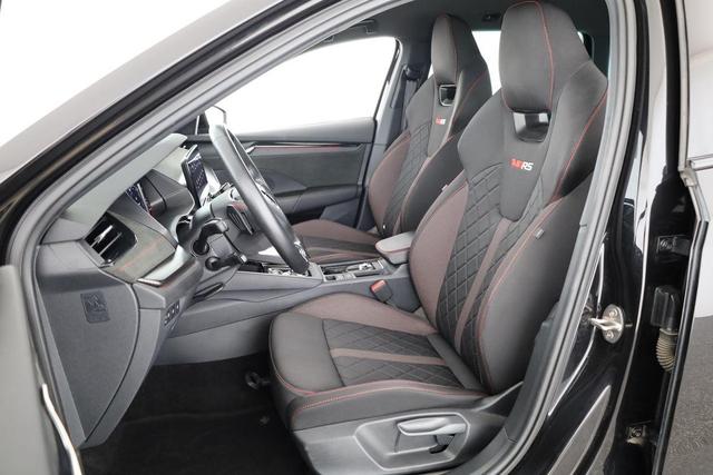 Skoda Octavia Combi RS 2.0 TDI DSG, Navi, Matrix, Side 