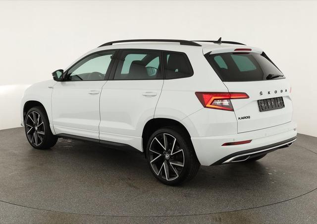 Skoda Karoq Sportline 1.5 TSI DSG Sportline, AHK, Navi, el. Klappe, ACC, Kamera, 19-Zoll 