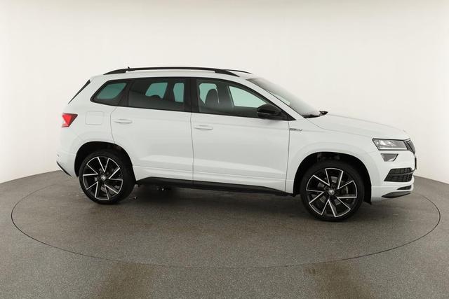 Skoda Karoq Sportline 1.5 TSI DSG Sportline, AHK, Navi, el. Klappe, ACC, Kamera, 19-Zoll 