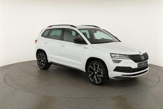 Skoda Karoq Sportline 1.5 TSI DSG Sportline, AHK, Navi, el. Klappe, ACC, Kamera, 19-Zoll 