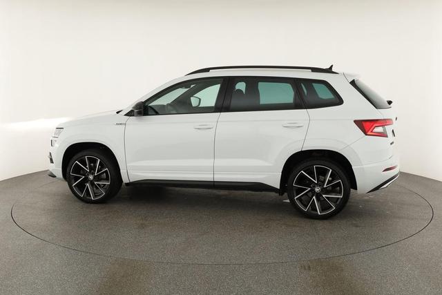 Skoda Karoq Sportline 1.5 TSI DSG Sportline, AHK, Navi, el. Klappe, ACC, Kamera, 19-Zoll 
