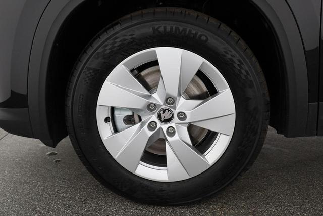 Skoda Kodiaq 2.0 TDI 110 kW Selection DSG Selection, 7-Sitzer, AHK, Navi, Side, Kamera, Winter, 4 J.-Garantie 